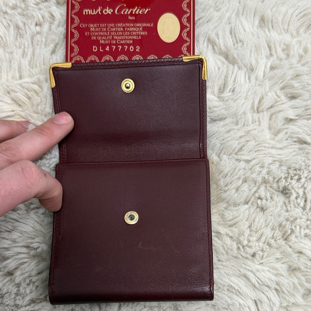 ✨Vintage Must de Cartier Bordeaux Leather Wallet✨ - Picture 4 of 15